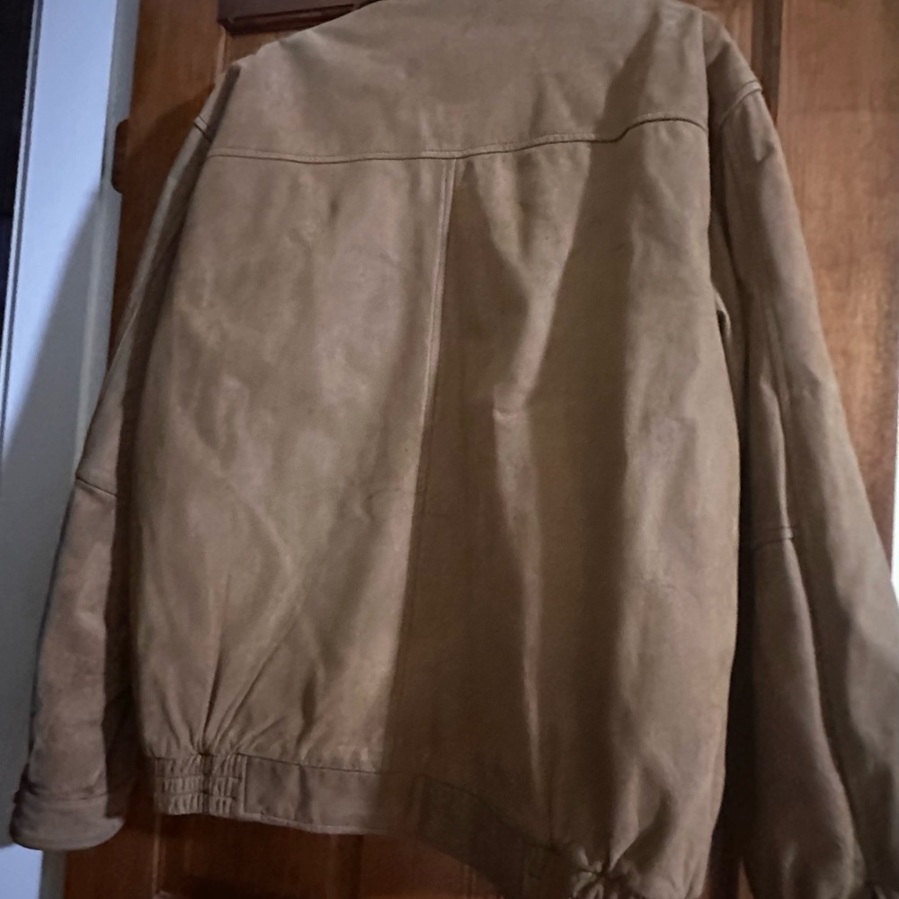 Men’s jacket - Picture 2 of 8